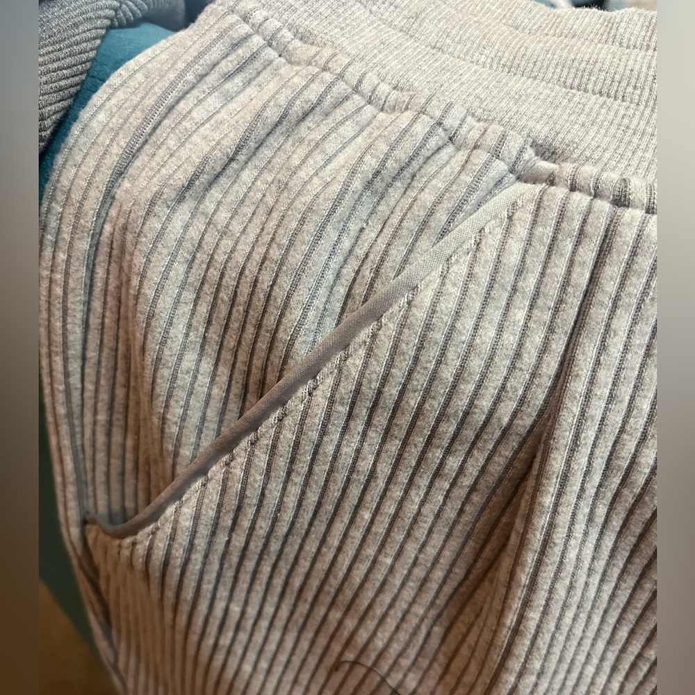 NWT Varley Chaucer Pant small - Picture 13 of 13